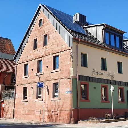 Wirtshaus & Hotel Zur Alten Brauerei Zapf Uettingen Eksteriør billede